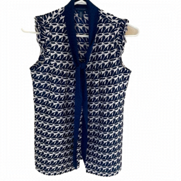 TOMMY Hilfiger Ruffled Sleeveless Blouse with Tie Bow, Navy Blue and White… - Picture 1 of 5